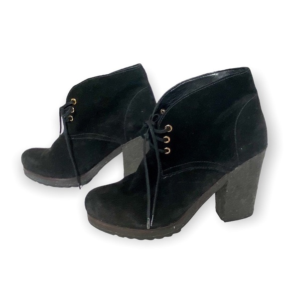 Prada Black Suede leather Chucker Boots, Platform Crepe Heel, Size 38.5 EU - Picture 2 of 10